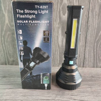 Аккумуляторный LED  фонарь ручной повербанк (powerbank) с солнечной панелью, USB выход  TY-829T